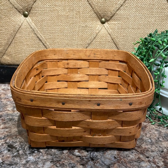 Longaberger Other - Vintage Longaberger basket